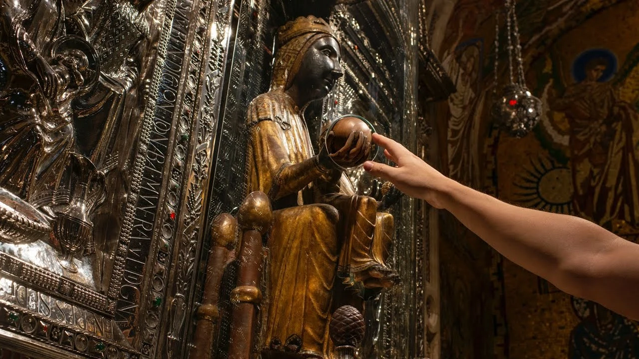 Detalle de la devoción a la Virgen de Montserrat